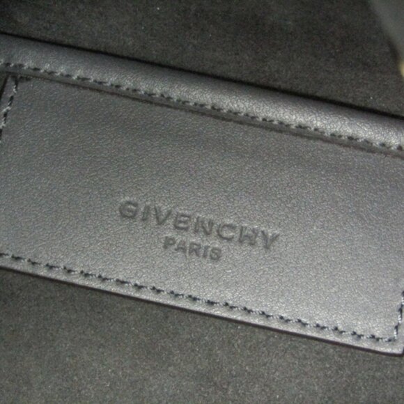 GIVENCHY White Leather Tote Bag - Picture 11 of 12